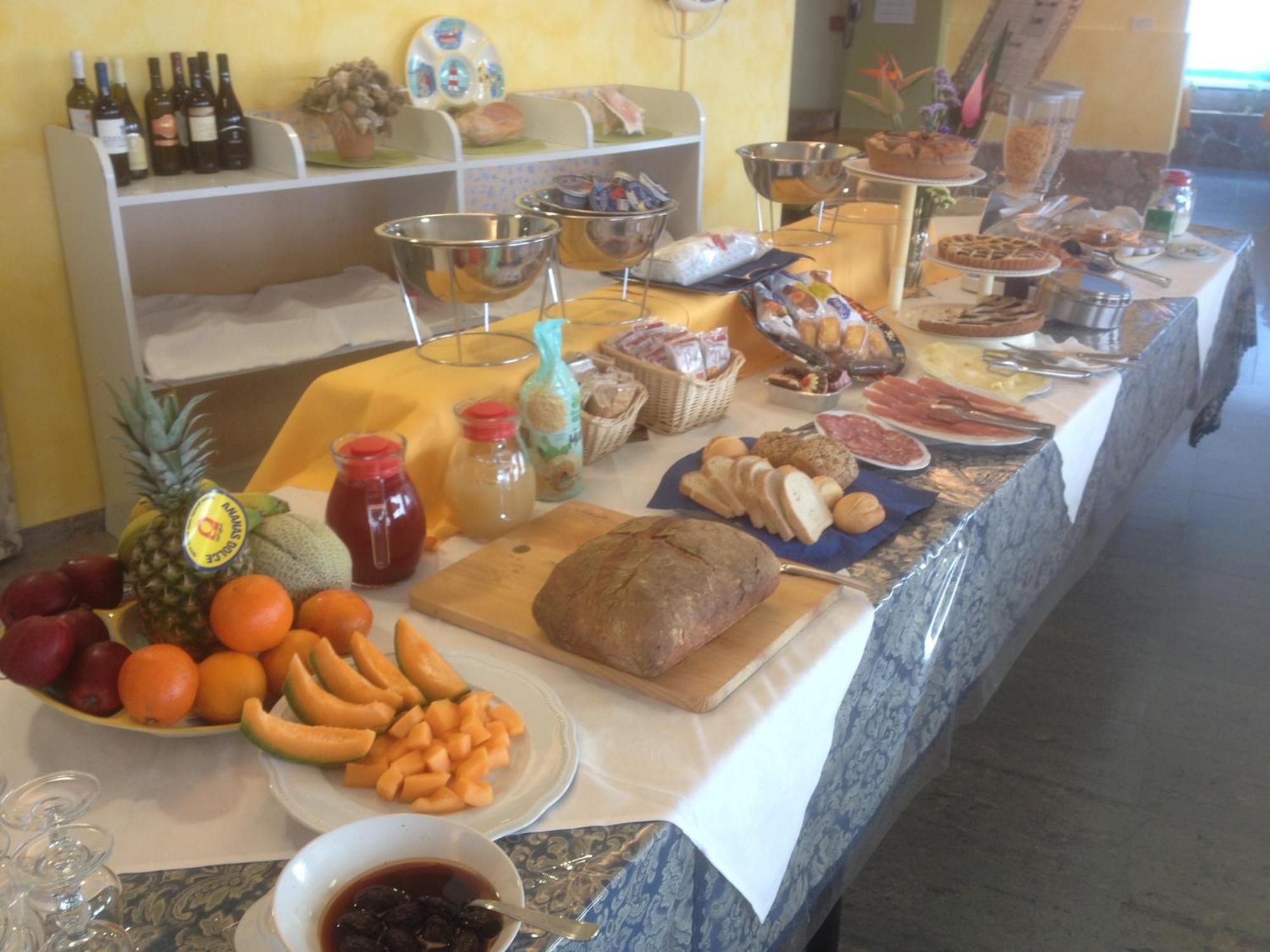 Hotel Strand Marina Di Montenero Ngoại thất bức ảnh